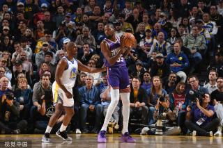 令人鼓舞的 令人鼓舞的