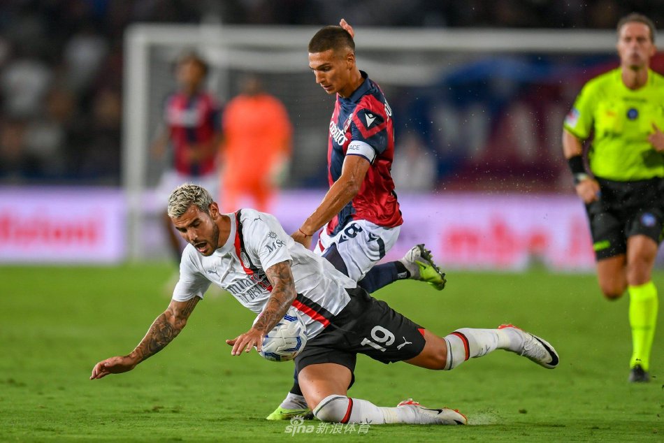 仅是两队青 仅是两队青